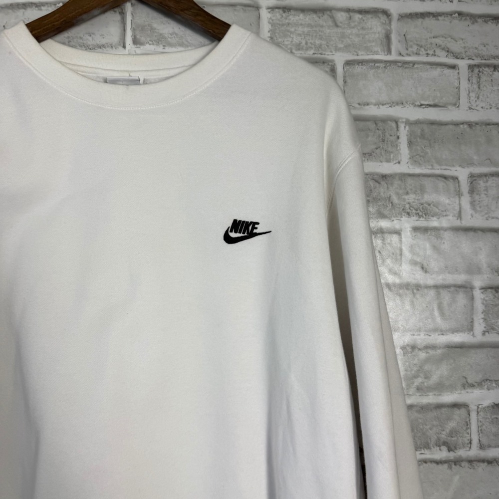 Nike Mens Club Fleece Crewneck Sweatshirt Pure White Black Embroidered Logo XL
